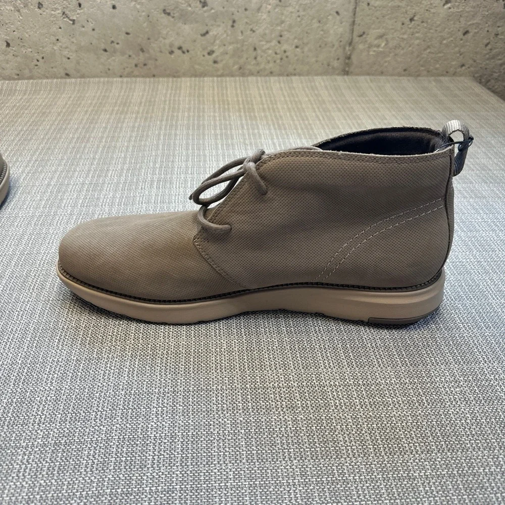 Cole Haan Grand 360 Water Resistant Chukka Boots Mens 13M Taupe